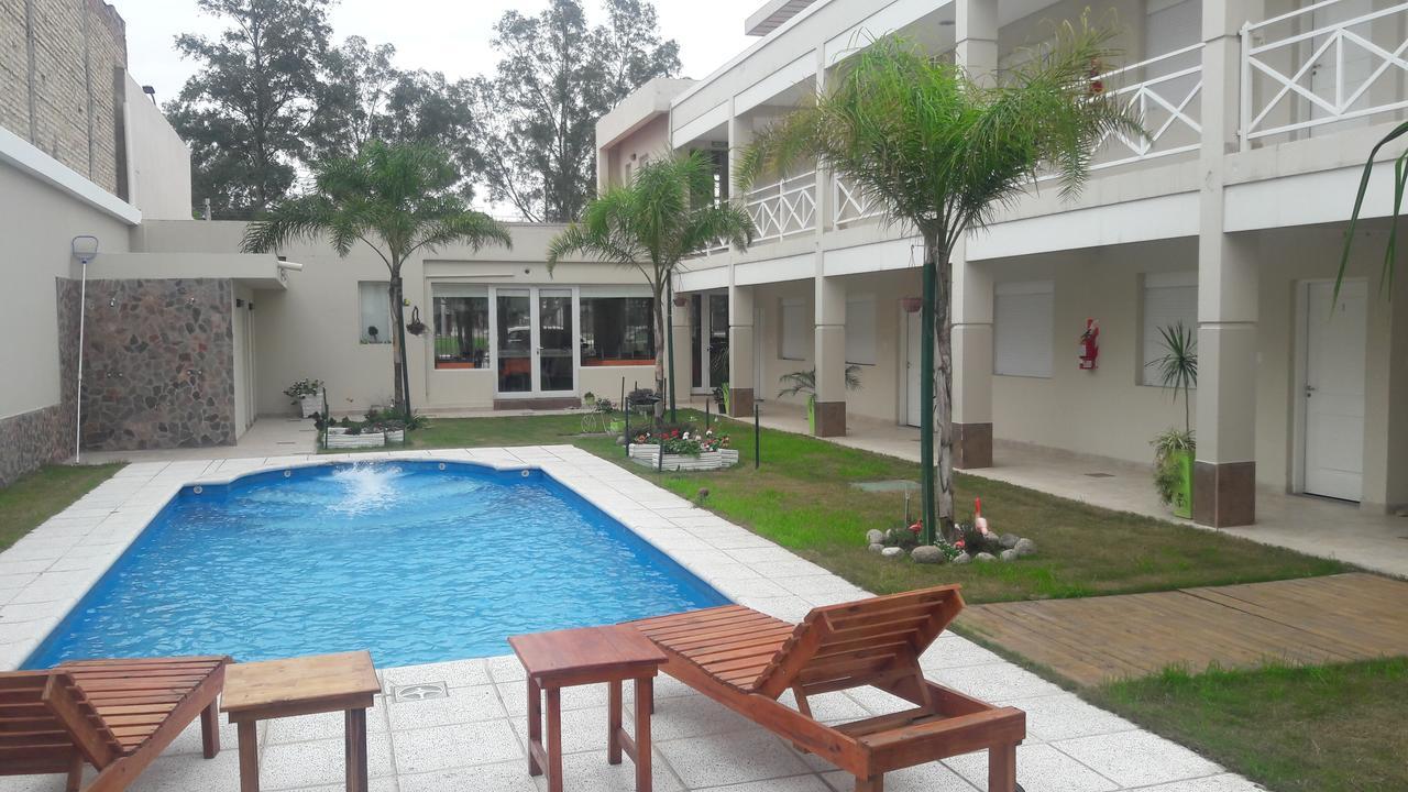 Aparthotel Vertientes Termas de Río Hondo Esterno foto